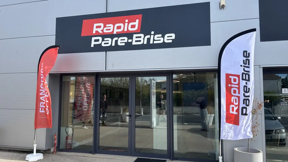 Rapid Pare-Brise Poussan